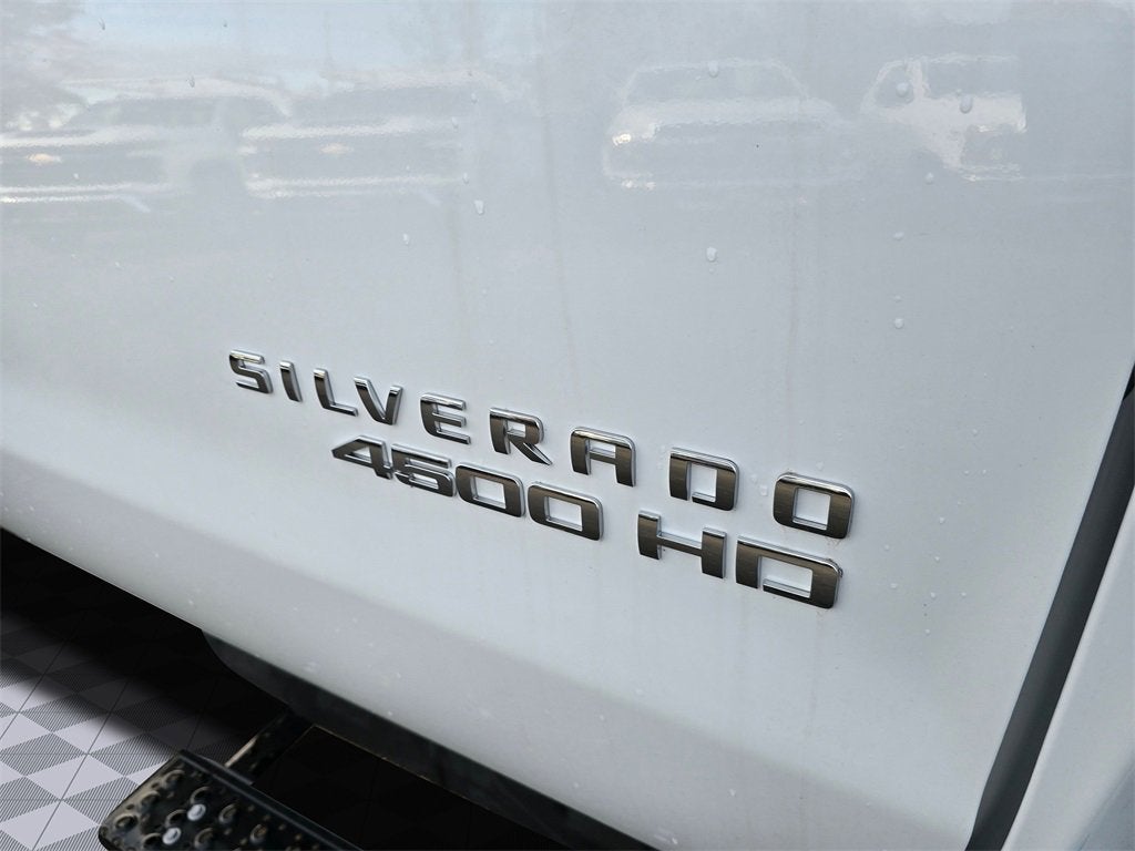2024 Chevrolet Silverado 4500 HD Work Truck