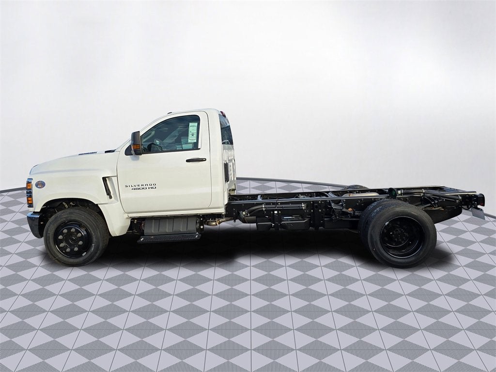 2024 Chevrolet Silverado 4500 HD Work Truck