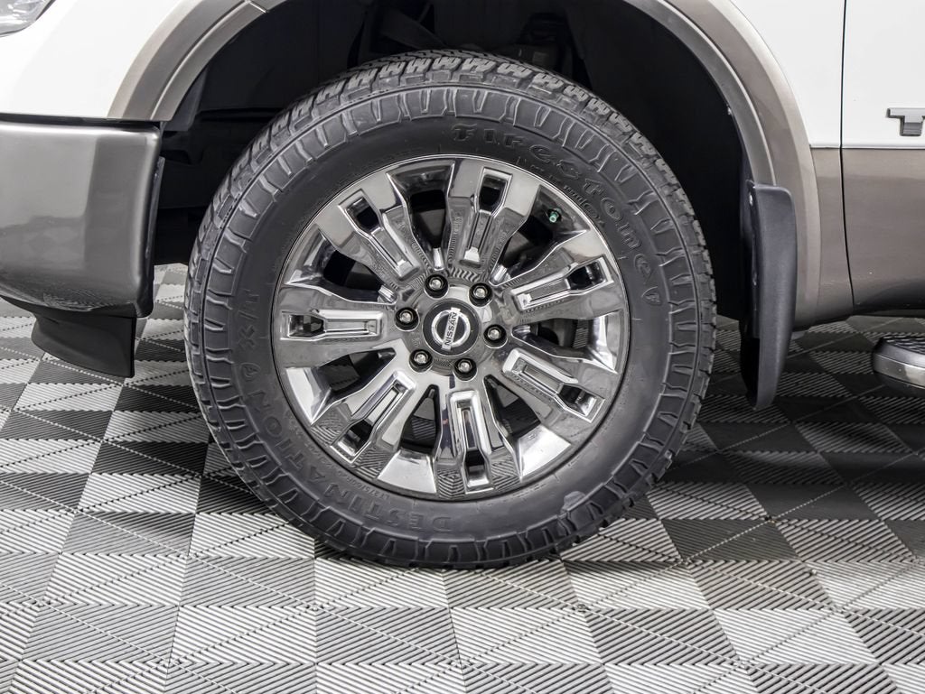 2019 Nissan Titan Platinum Reserve