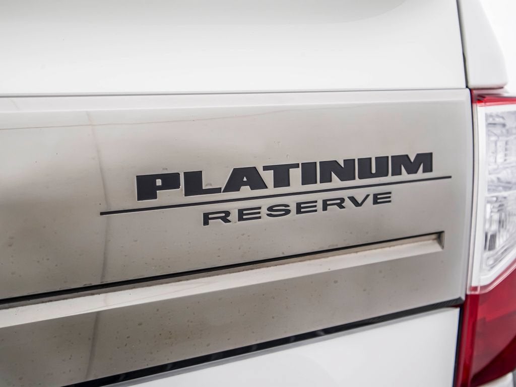 2019 Nissan Titan Platinum Reserve