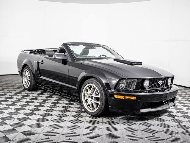2009 Ford Mustang's photo