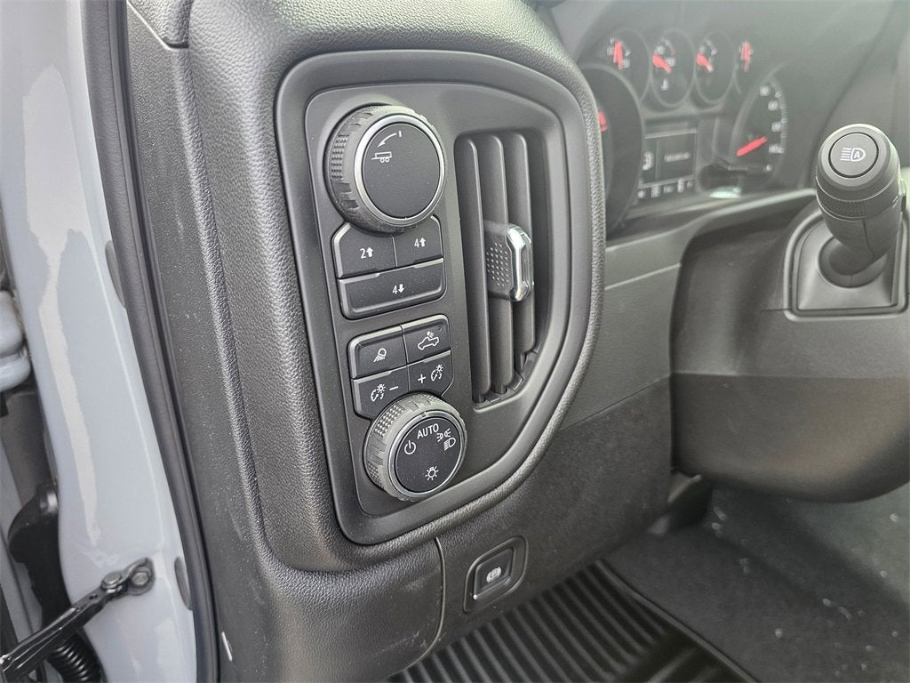 2025 Chevrolet Silverado 2500 HD Custom