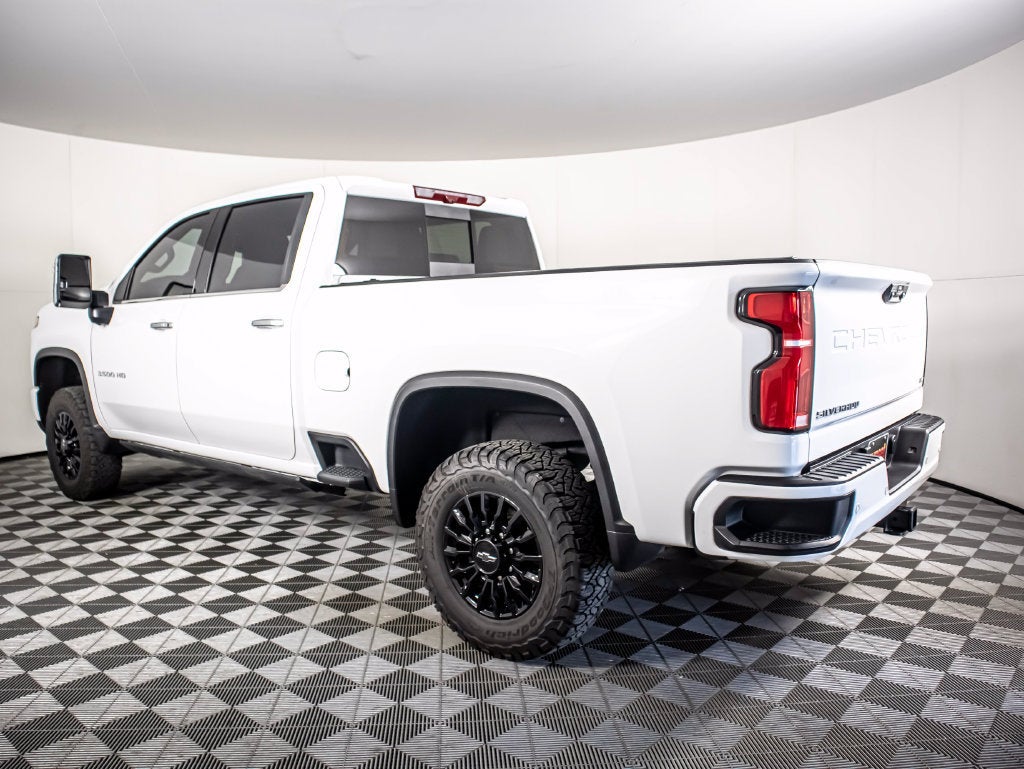 2025 Chevrolet Silverado 3500 HD LTZ