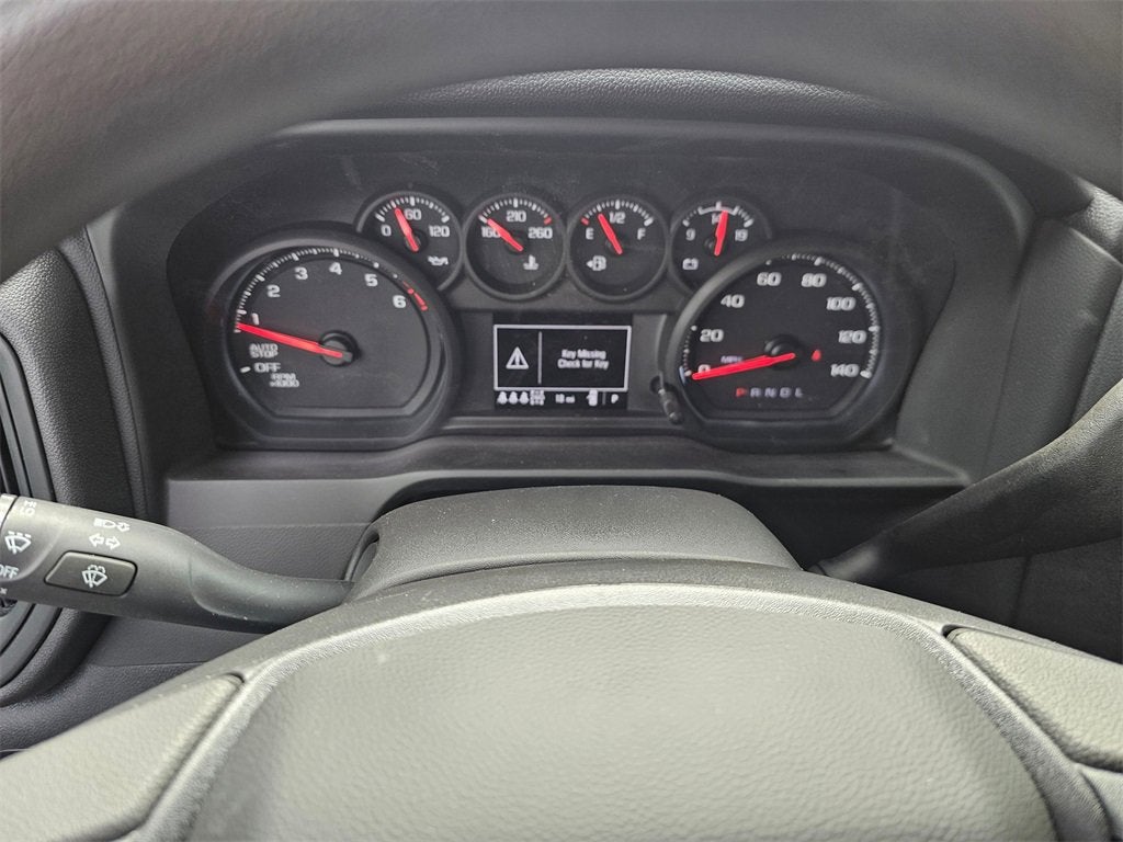 2025 Chevrolet Silverado 1500 Custom