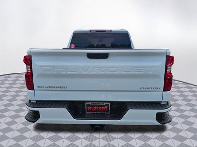 2025 Chevrolet Silverado 1500 Custom