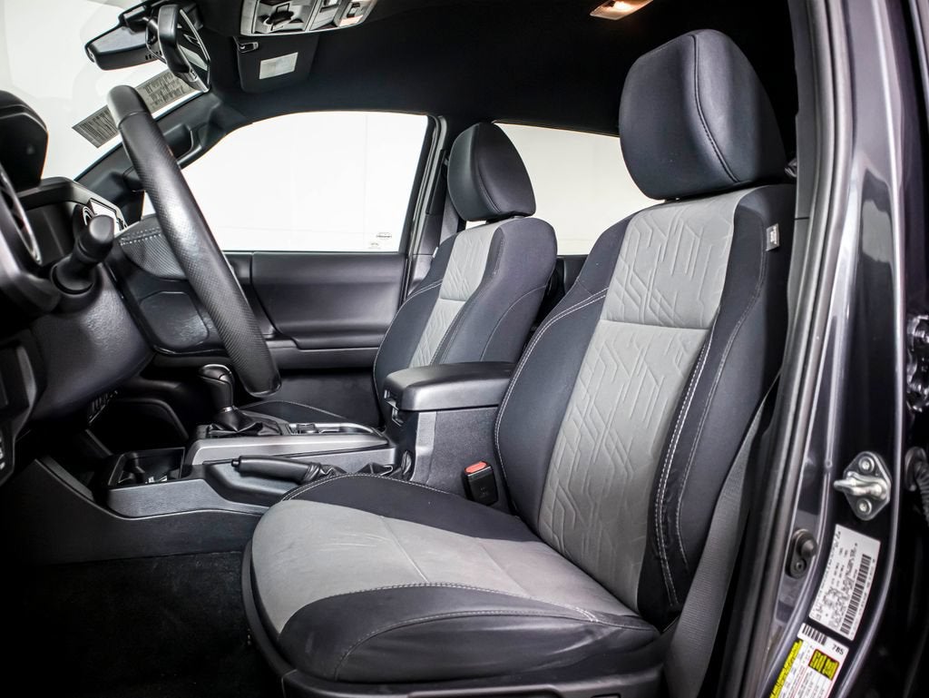 2020 Toyota Tacoma 4WD SR5