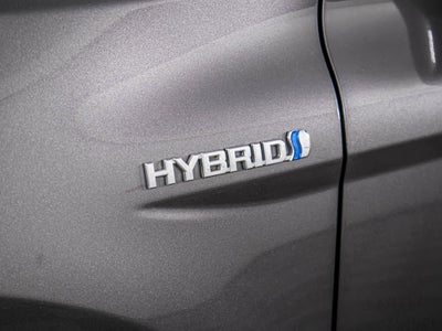 2020 Toyota Camry Hybrid XLE
