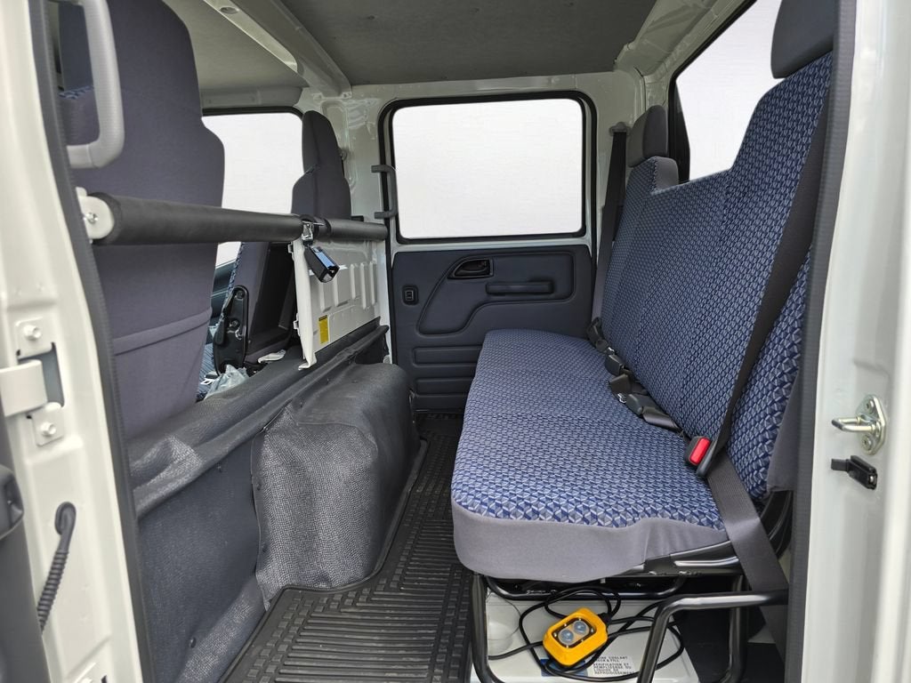 2024 Chevrolet Low Cab Forward 3500 HG Base