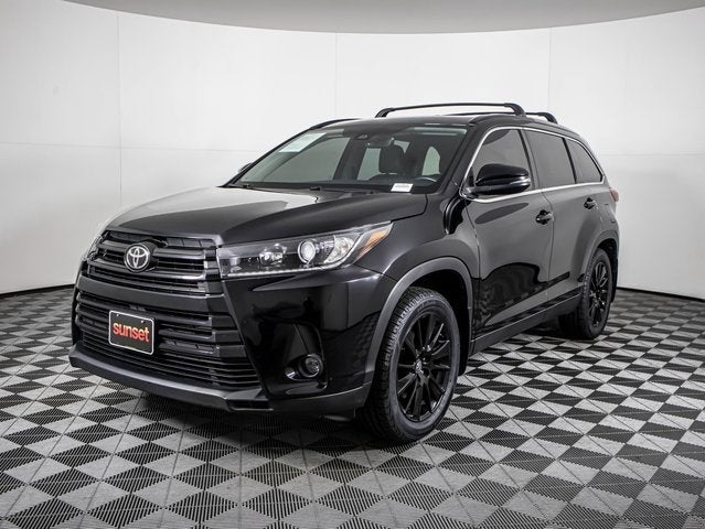2019 Toyota Highlander SE