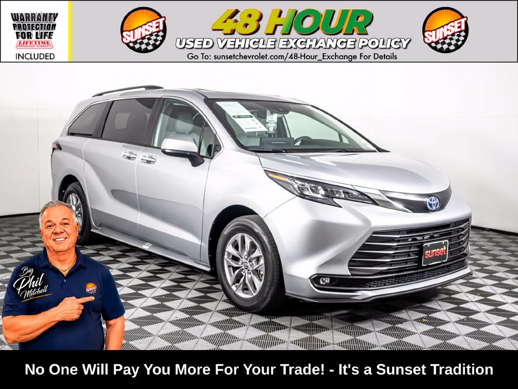 2025 Toyota Sienna XLE