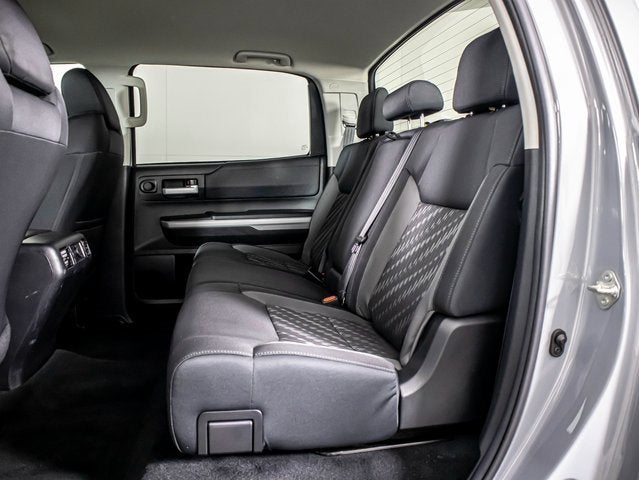 2021 Toyota Tundra 4WD SR5