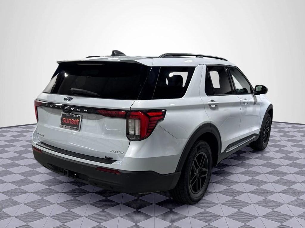 2025 Ford Explorer Active