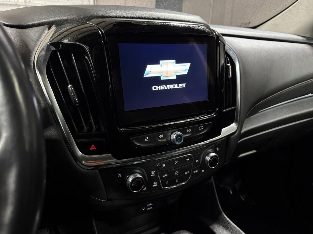 2021 Chevrolet Traverse Premier