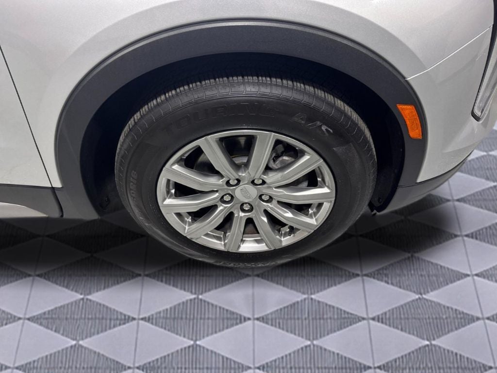 2020 Cadillac XT4 Premium Luxury