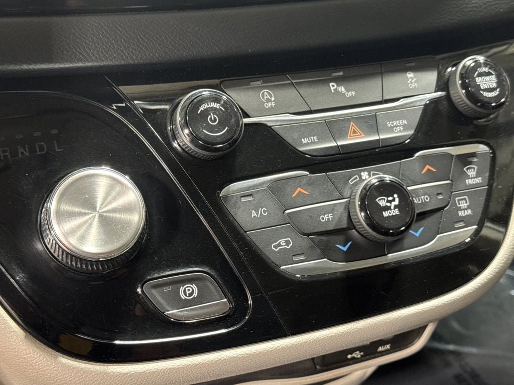 2018 Chrysler Pacifica Touring L