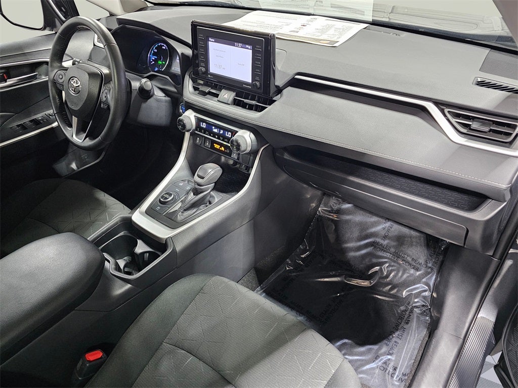 2020 Toyota RAV4 Hybrid XLE