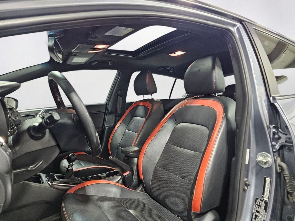 2018 Kia Forte5 SX