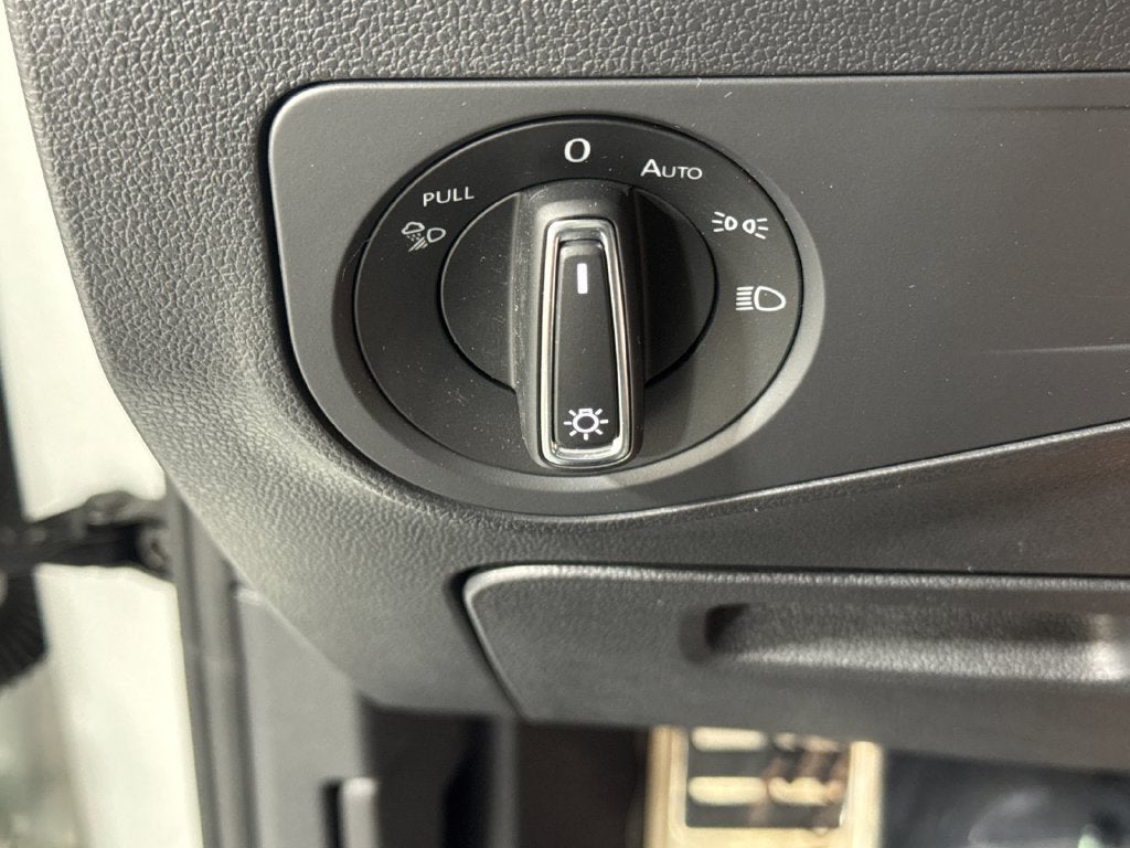 2024 Volkswagen Tiguan 2.0T SEL R-Line