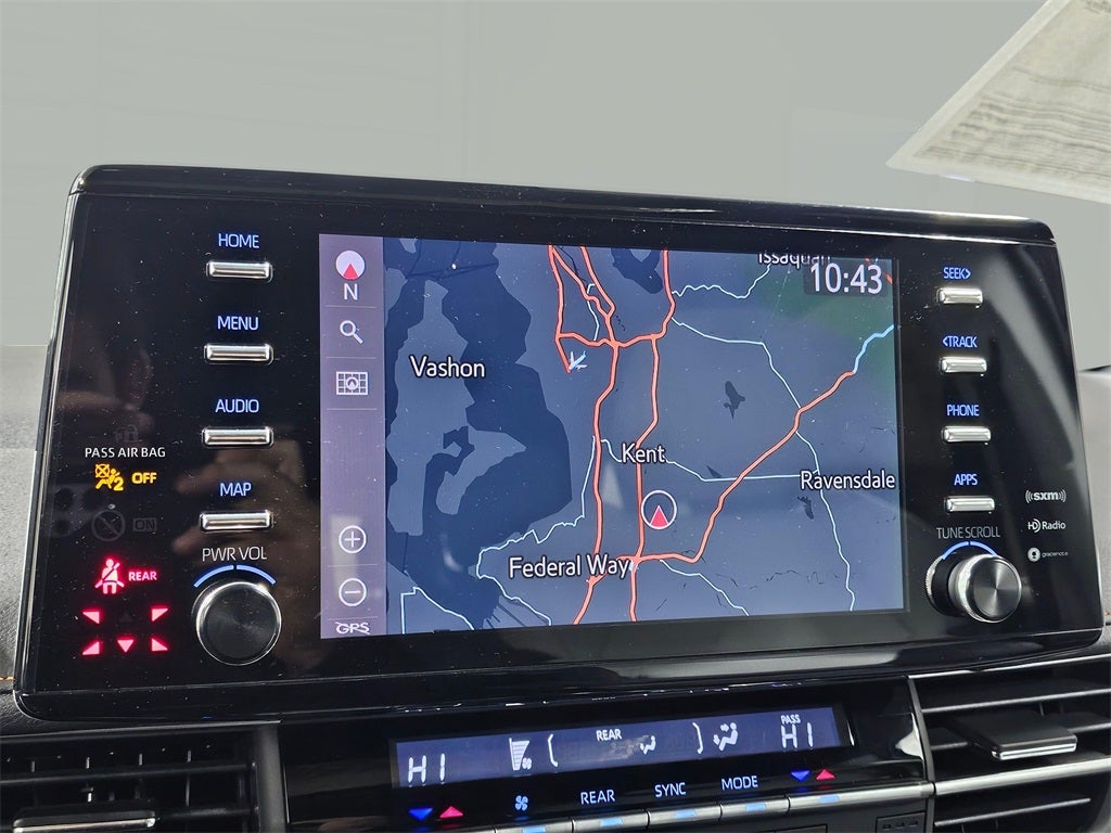 2022 Toyota Sienna LE 8 Passenger