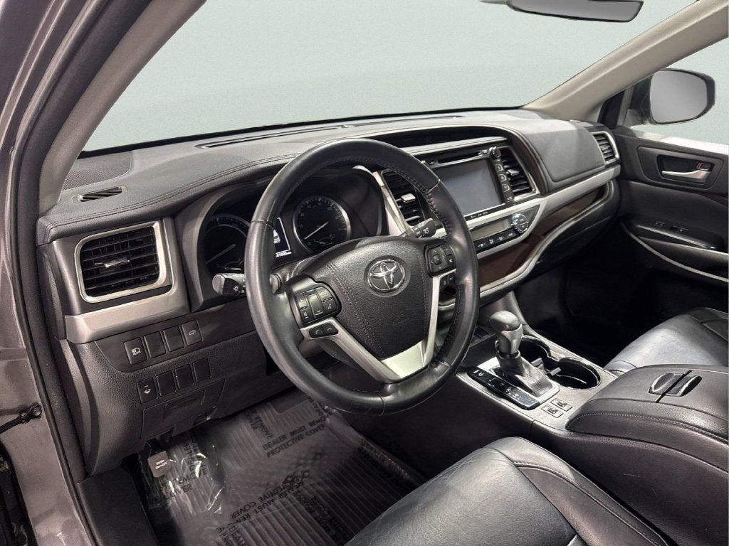 2017 Toyota Highlander Hybrid XLE