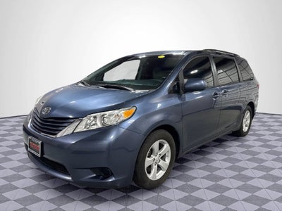 2017 Toyota Sienna LE 8 Passenger