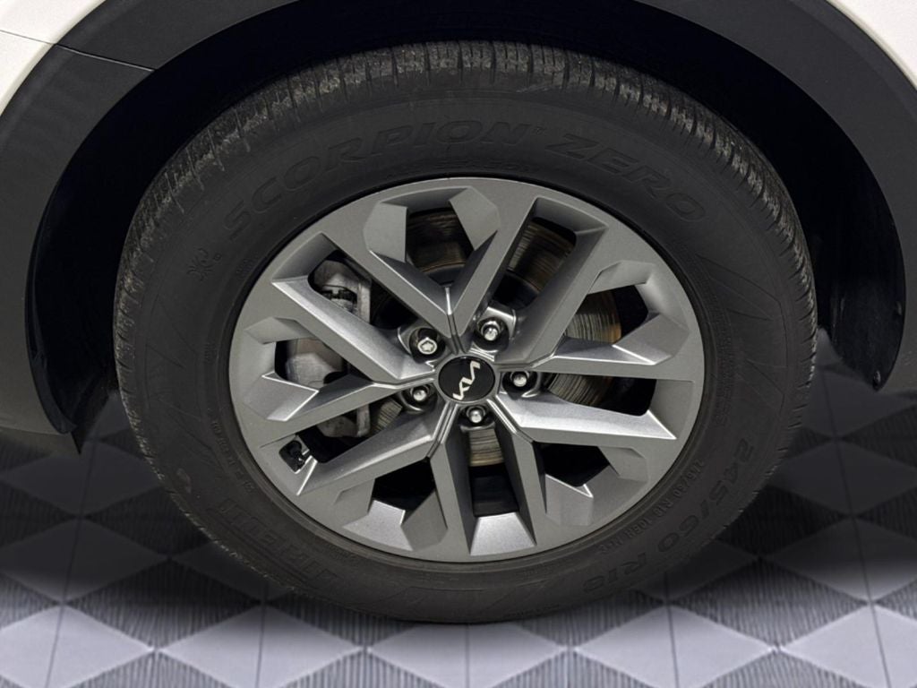 2023 Kia Telluride LX