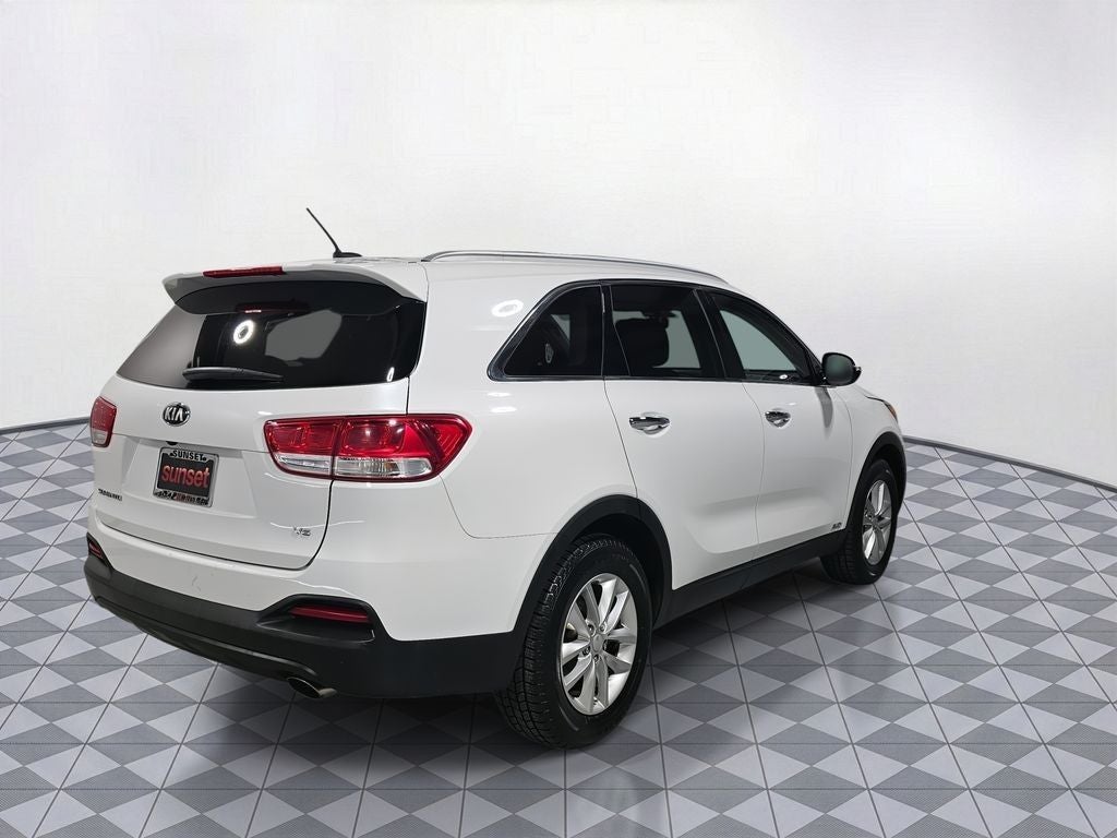 2017 Kia Sorento LX