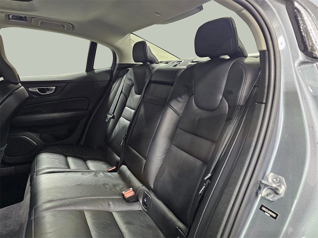 2021 Volvo S60 T6 Inscription