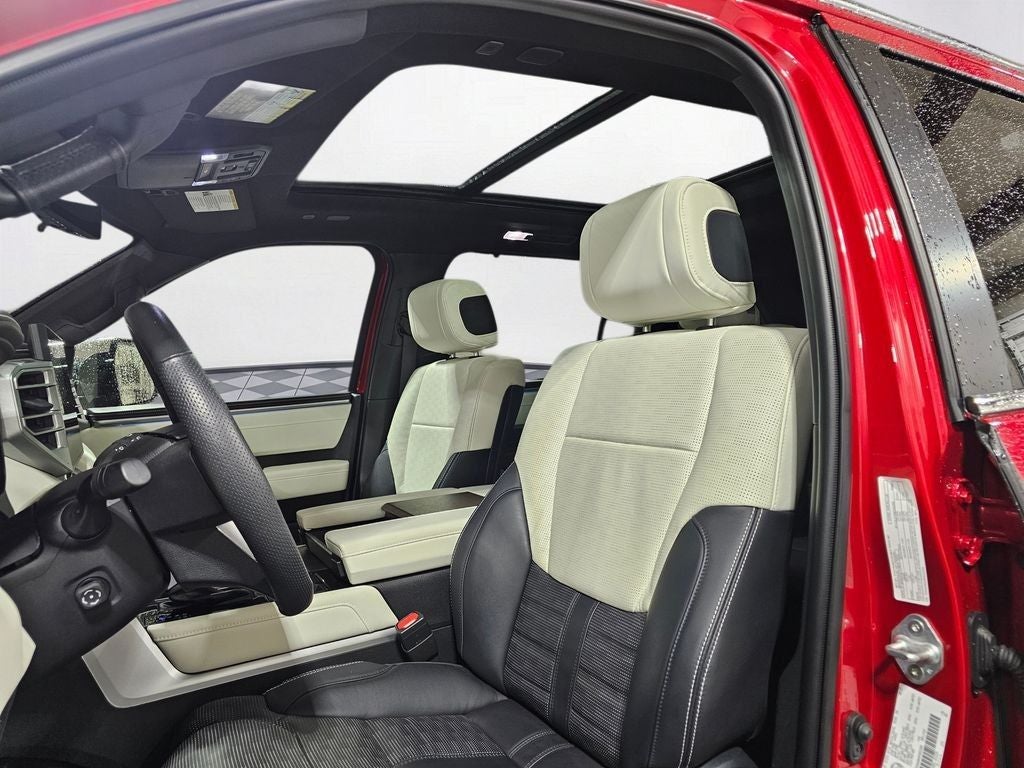 2024 Toyota Sequoia Capstone