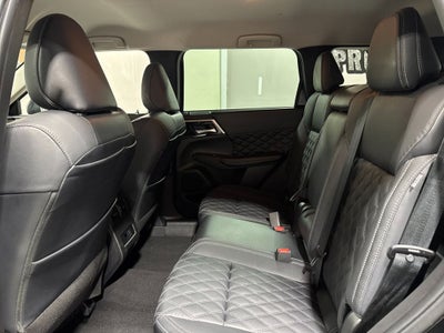 2022 Mitsubishi Outlander SEL