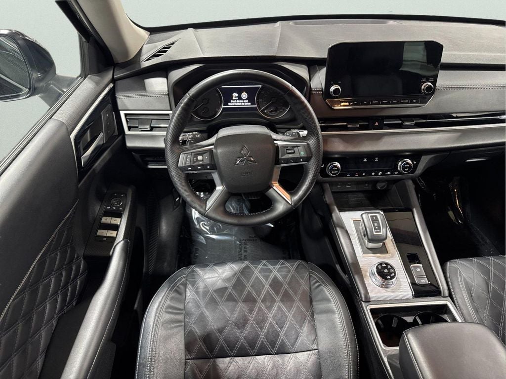 2022 Mitsubishi Outlander SEL