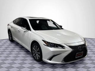 2019 Lexus ES 300h