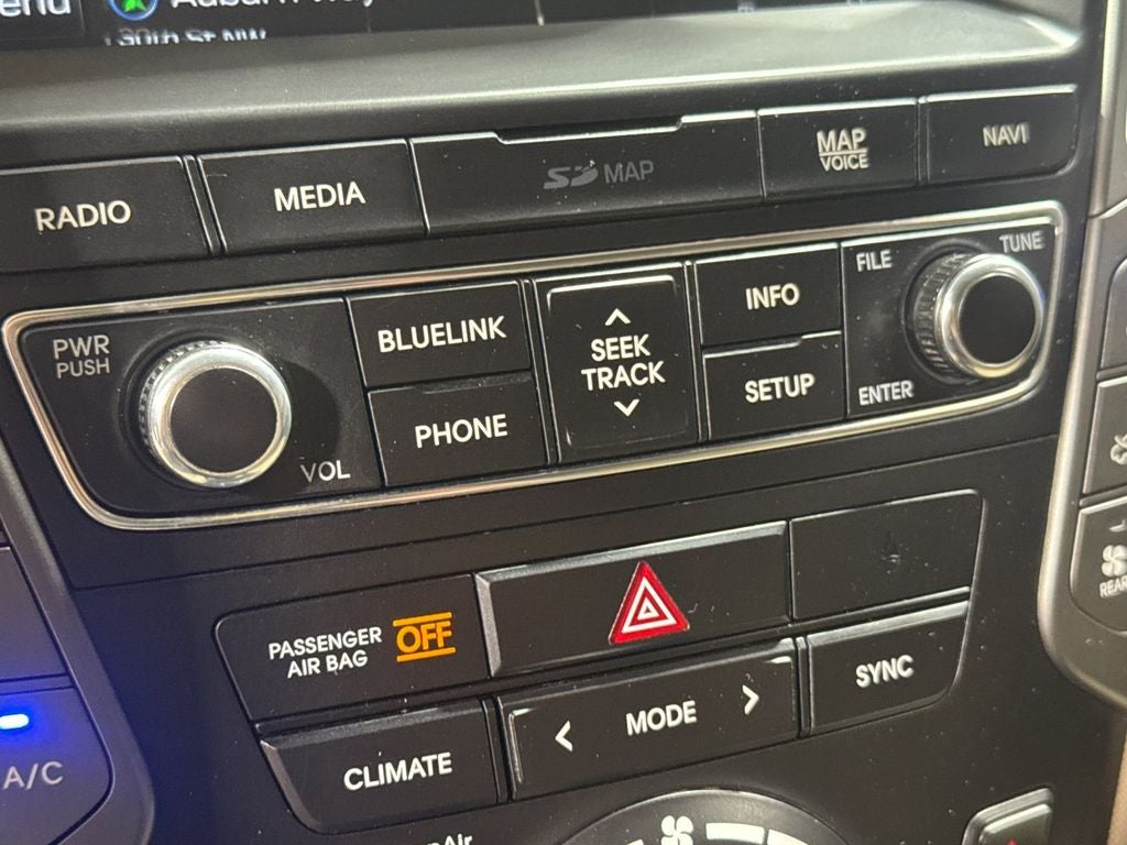 2017 Hyundai Santa Fe SE Ultimate