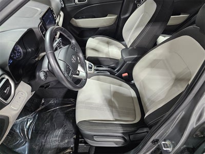 2022 Hyundai Venue SEL