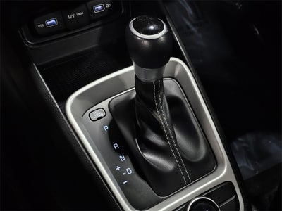 2022 Hyundai Venue SEL