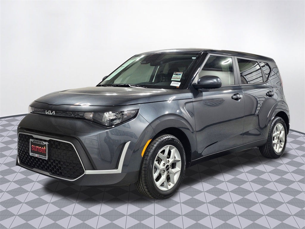 2024 Kia Soul LX