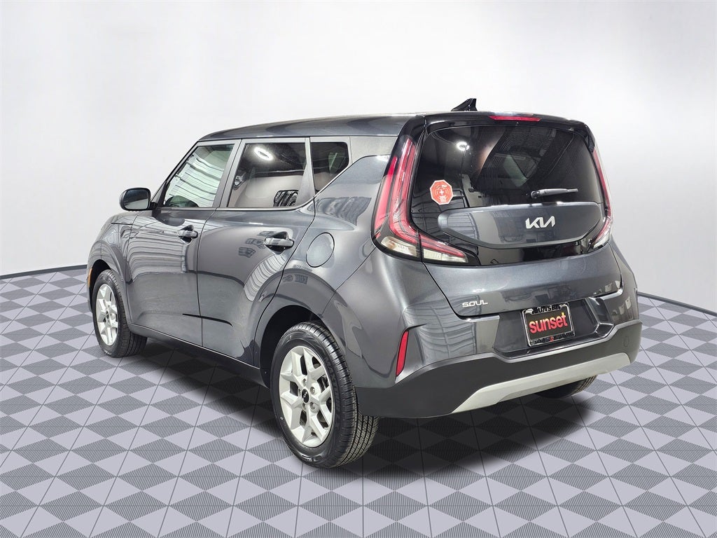 2024 Kia Soul LX