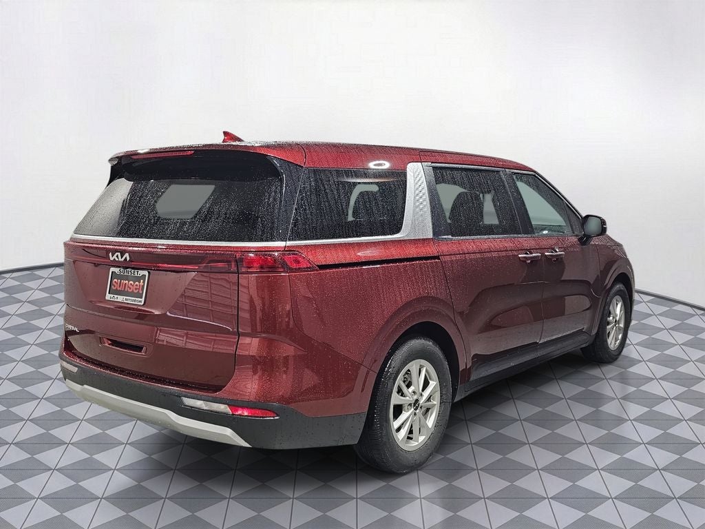 2024 Kia Carnival LX
