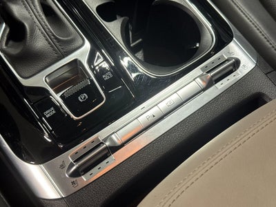 2024 Kia Carnival SX