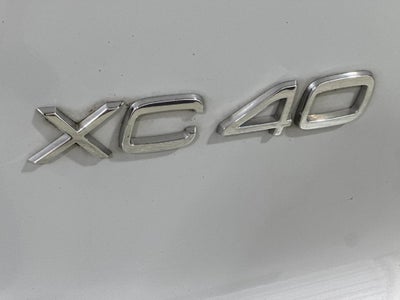 2022 Volvo XC40 T5 Inscription