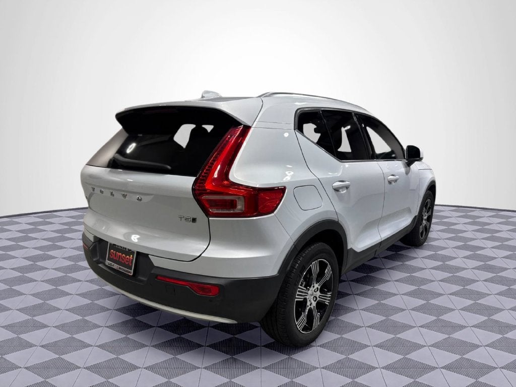 2022 Volvo XC40 T5 Inscription